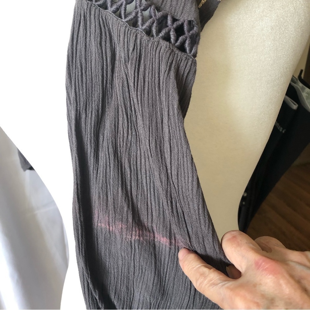 En Crème Popover Top Dress Women M Gray with Gold Metallic Thread Embroidery - Picture 11 of 11